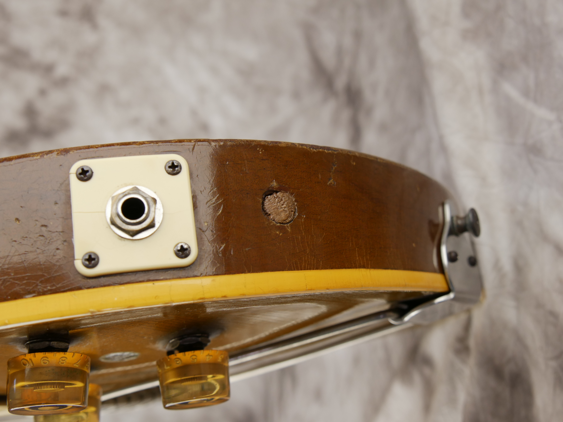 img/vintage/3152/Gibson-Les-Paul-1952-Prototype-018.JPG Gibson-Les-Paul-1952-Prototype-018b.JPG